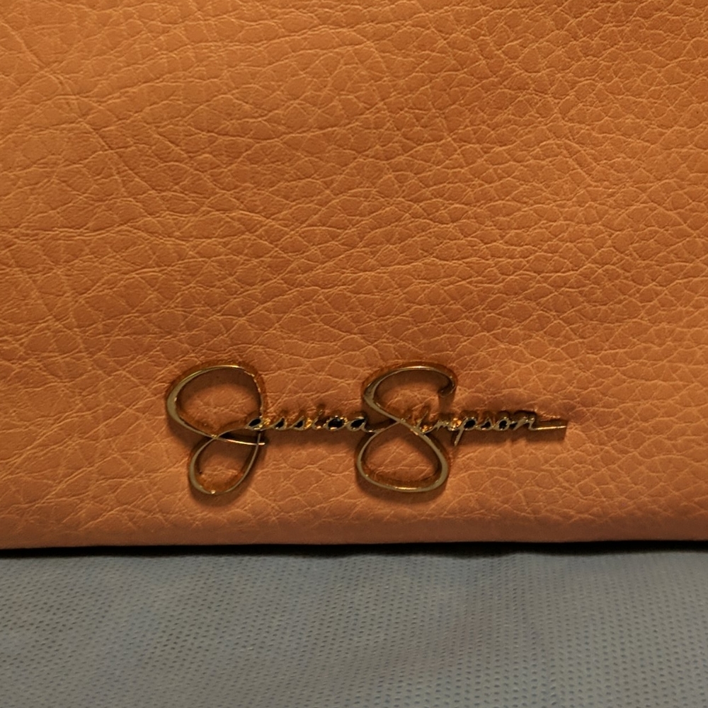 Handbag - Picture 2 of 4